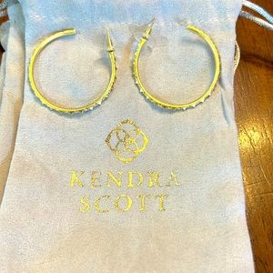 Kendra Scott Veronica hoops